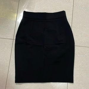 Black skirt // size 4